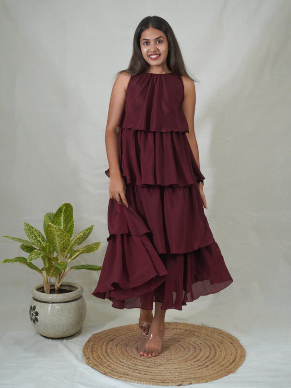 Halter neck tiered dress - Image 2