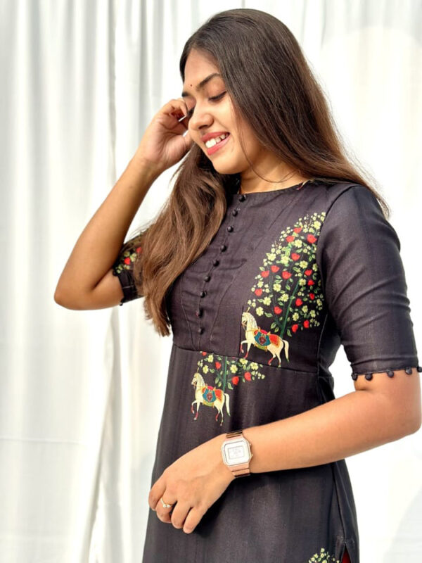 Madhubani printed kurti - Image 3