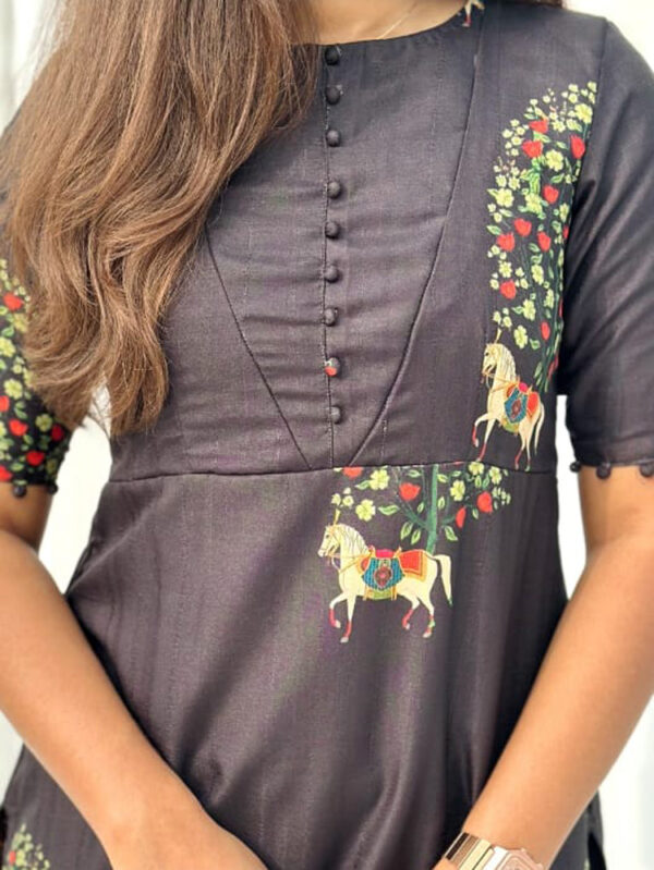 Madhubani printed kurti - Image 4