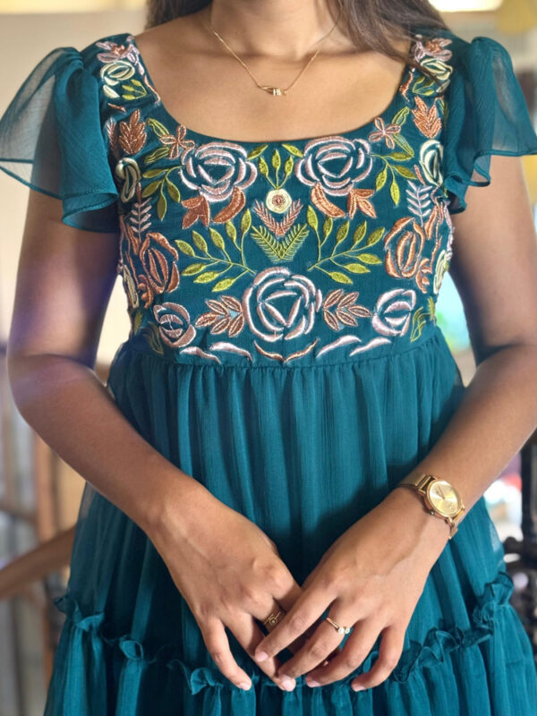Emerald bloom maxi dress - Image 2