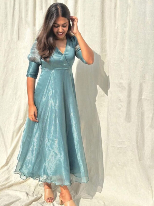 Shimmer dress - Image 2